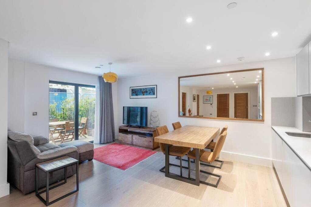 Stylish 2 Bed 2 Bath In Highgate & Free Parking Leilighet London Eksteriør bilde
